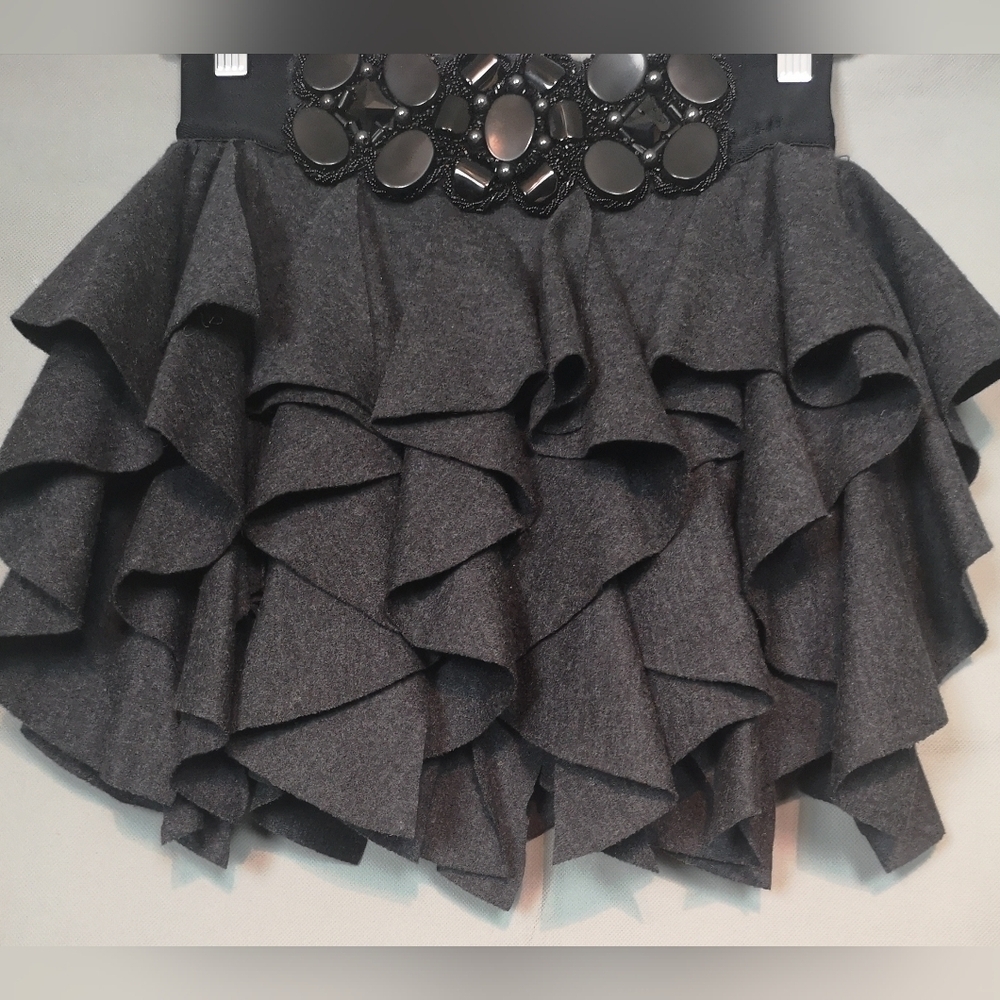 Y2k Neo-vintage Eco-lux Embroidered Grey Knit Jersey Sculpted Ruffle Mini Skirt